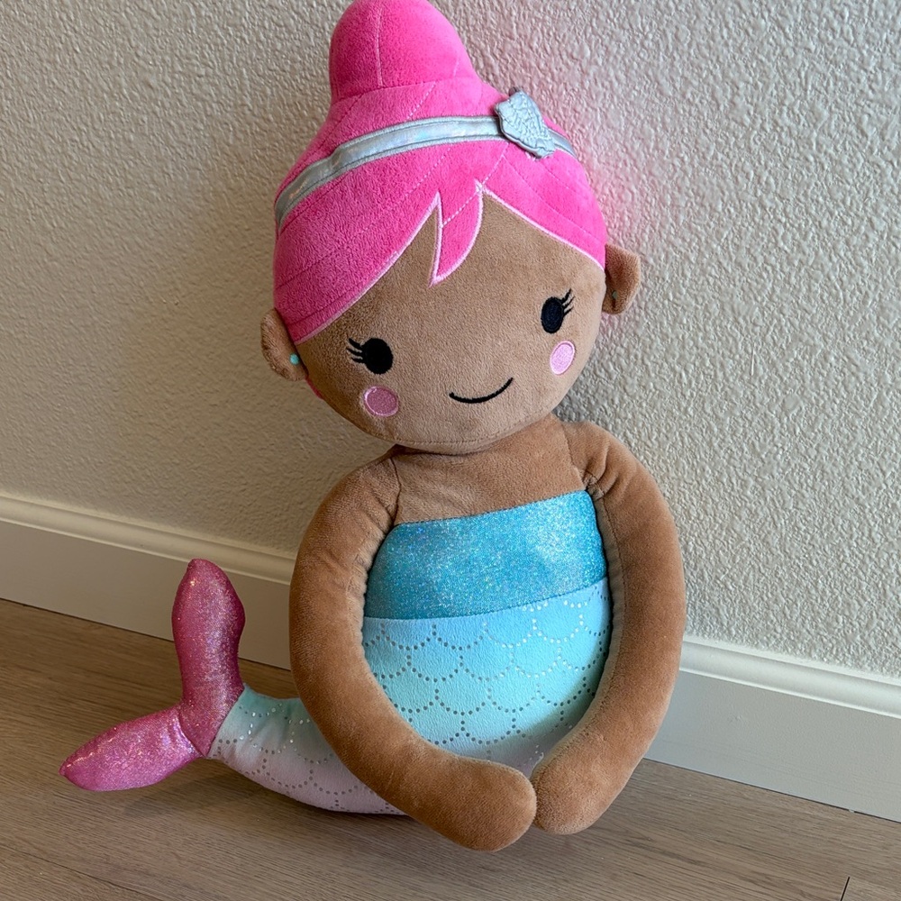 Huggable plush mermaid Velcro hug
